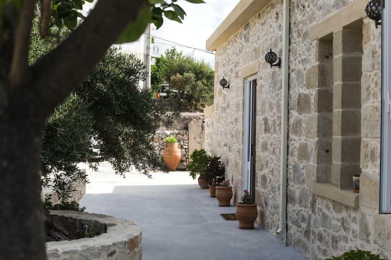PlátanosMargarita'S Stone House公寓 外观 照片